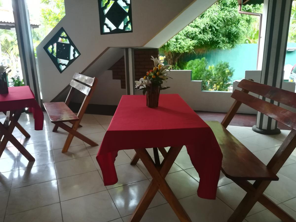 Hotel Sandara Tangalle Buitenkant foto