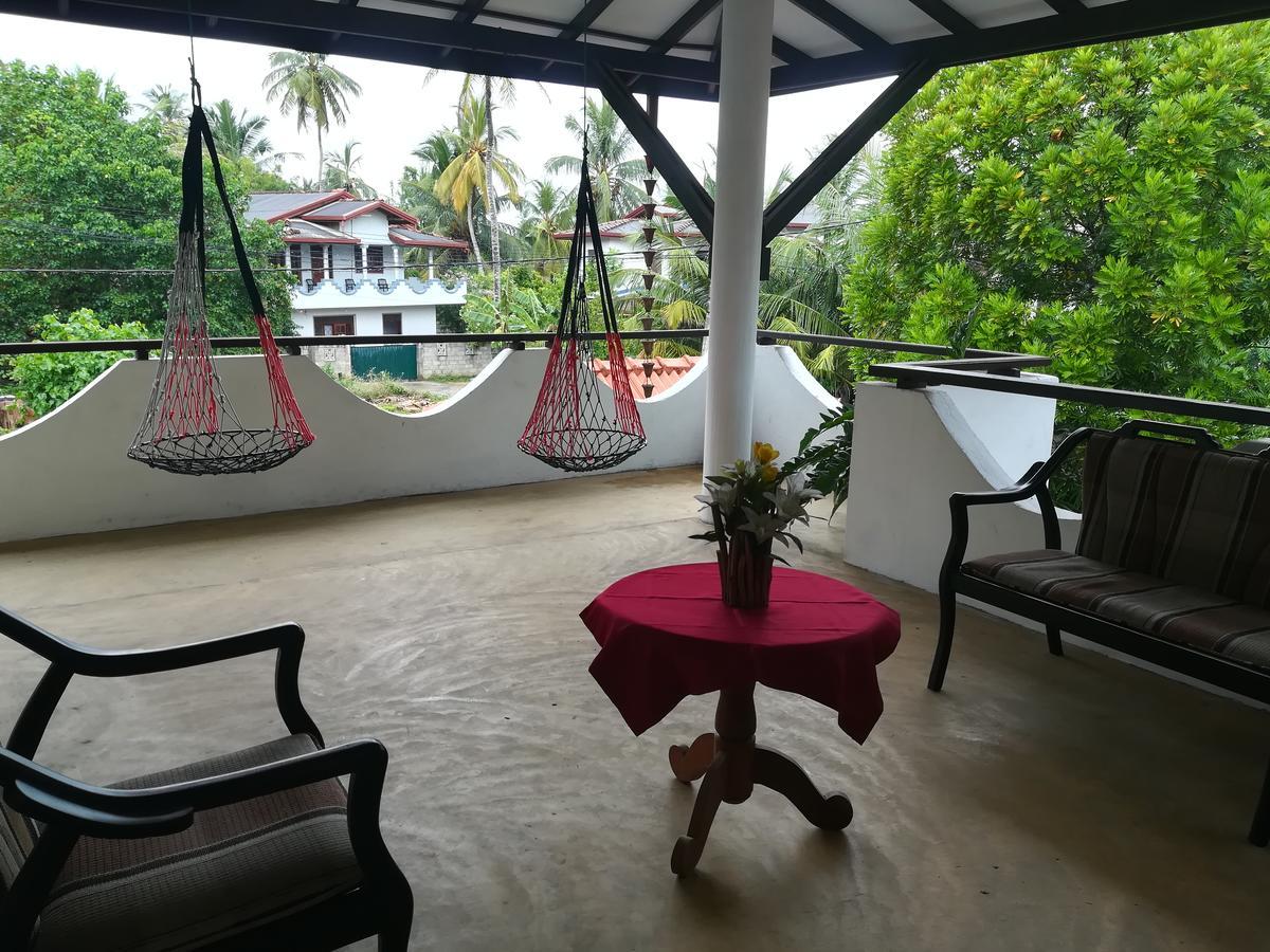Hotel Sandara Tangalle Buitenkant foto