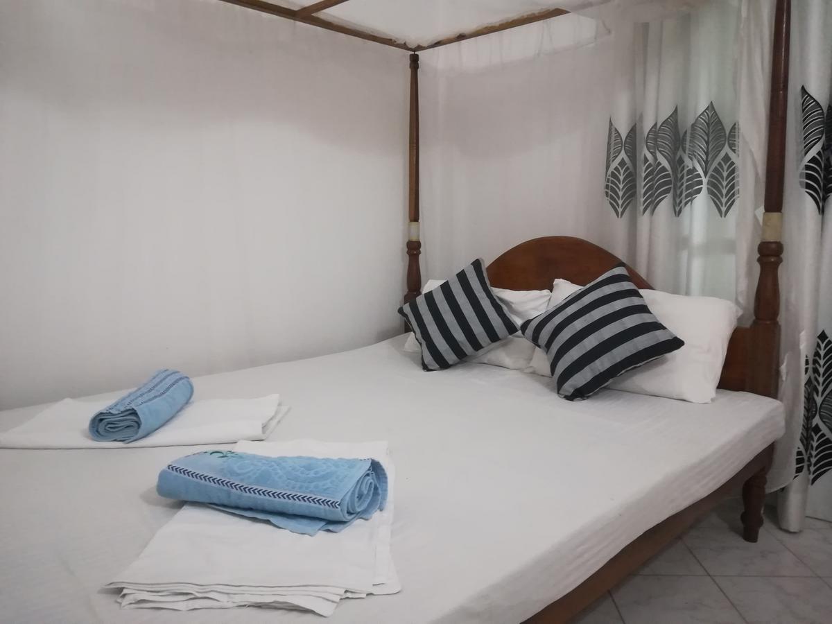 Hotel Sandara Tangalle Buitenkant foto