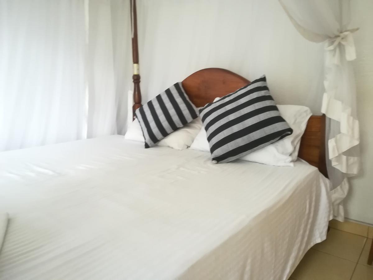 Hotel Sandara Tangalle Buitenkant foto